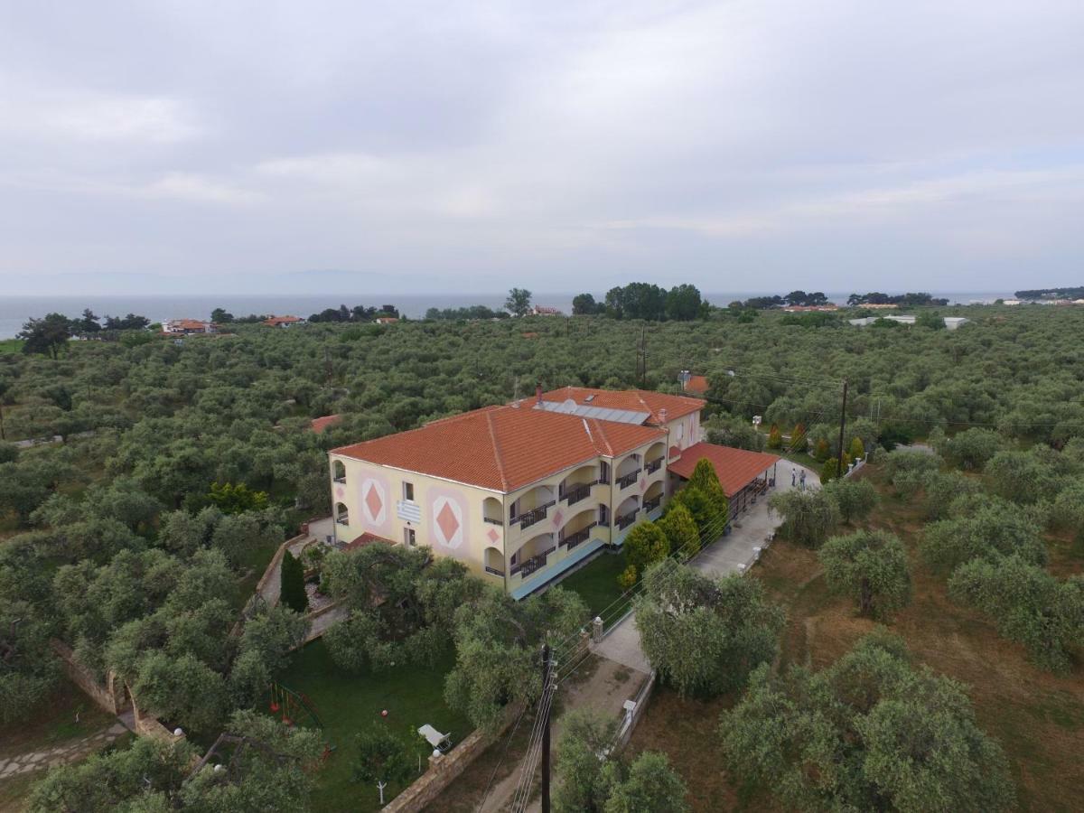 Ξενοδοχείο με διαμερίσματα ηρακλής 3*